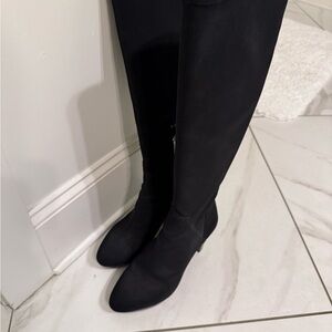 Donald J. Pliner Echoe  Black Heeled Boots